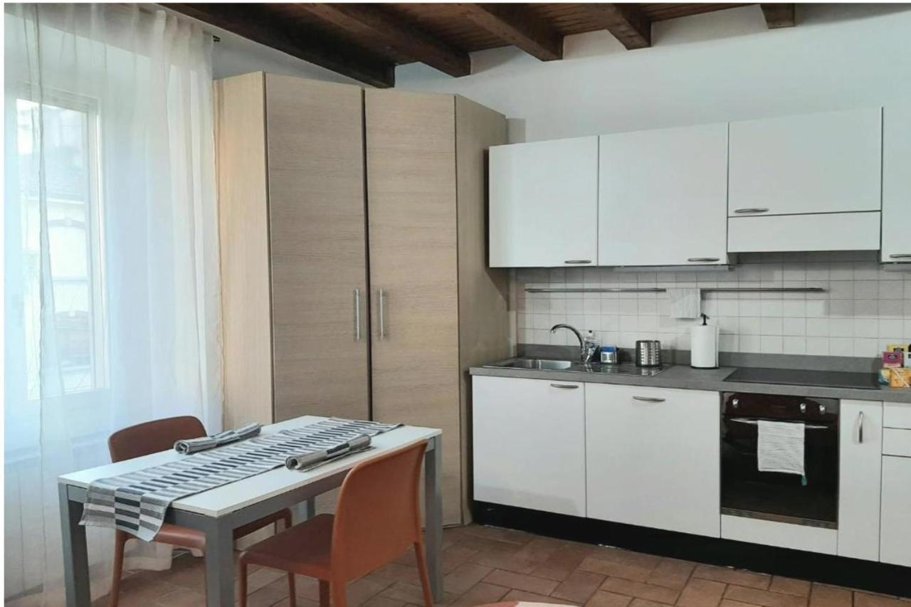 Appartement Il Rifugio Sui Navigli Con Garage Privato Gratuito Aria Condizionata & Wi-fi
